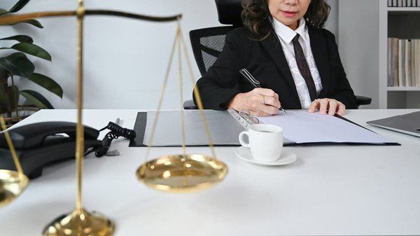 Pourquoi avez-vous besoin d’un notaire pour la gestion immobilière ?